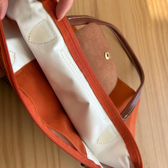 Longchamp Le Pliage | Orange Shoulder Tote Bag - Picture 12 of 13